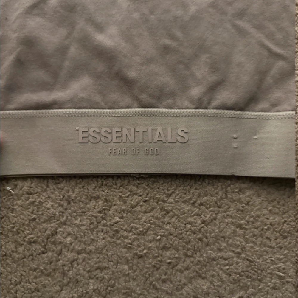 Essentials Matching Set - Picture 6 of 9